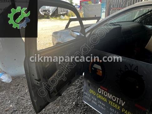 Skoda Octavia Sol Arka Kapı çıkma parça