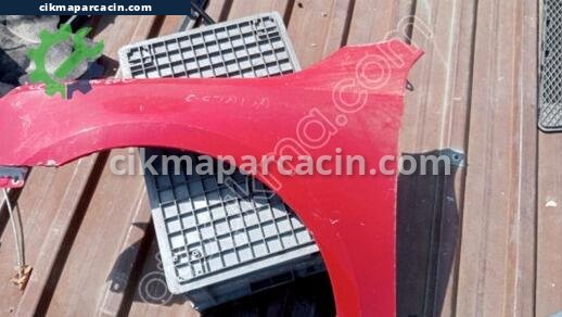 Skoda Octavia Sol Ön Çamurluk çıkma parça