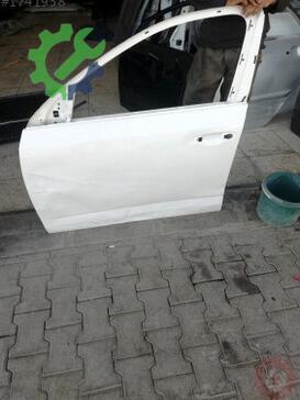 Skoda Octavia Sol Ön Kapı çıkma parça