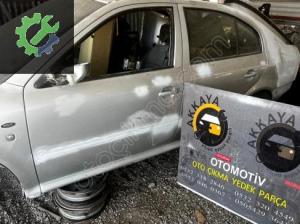 Skoda Octavia Sol ön Kapı Orjinal Çıkma A4 Kasa