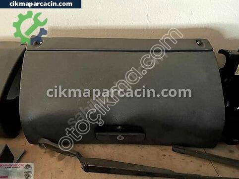 Skoda Octavia Torpido çıkma parça