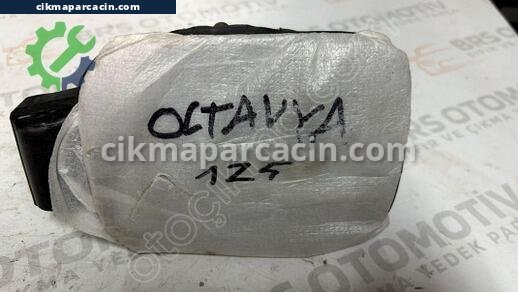 Skoda Octavia Depo Kapağı çıkma parça