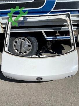 Skoda Rapid Bagaj çıkma parça