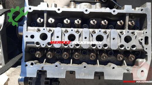 Skoda Rapid Silindir Kapağı 04E103404AS çıkma parça