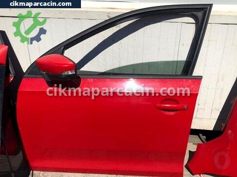 Skoda Rapid Sol Ön Kapı çıkma parça