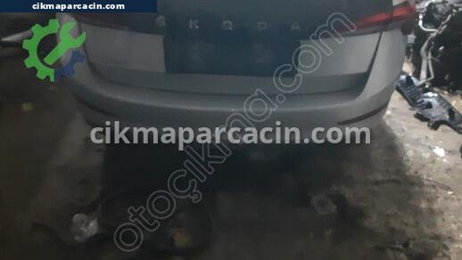 Skoda Scala Arka Tampon çıkma parça