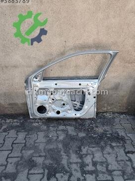 Skoda Scala Sağ Ön Kapı çıkma parça