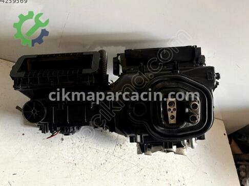 Skoda Superb Kalorifer Kutusu çıkma parça