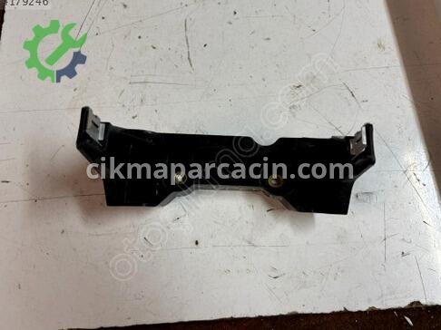 Skoda Superb Bağlantı Braketi 3V0863377 çıkma parça