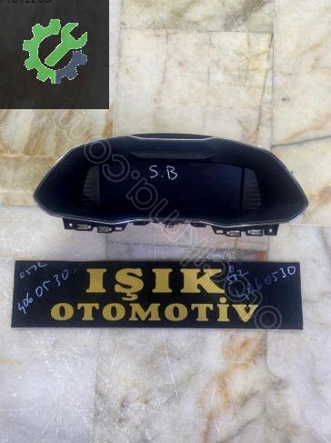 Skoda Superb Gösterge Paneli çıkma parça