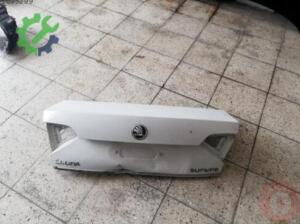 Skoda super b arka bağaj kapağı çıkma orjinal