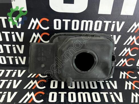 Skoda Superb Depo Kapağı 3T5809857 çıkma parça