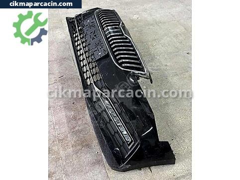 Skoda Superb Tampon Izgara Çıtası çıkma parça