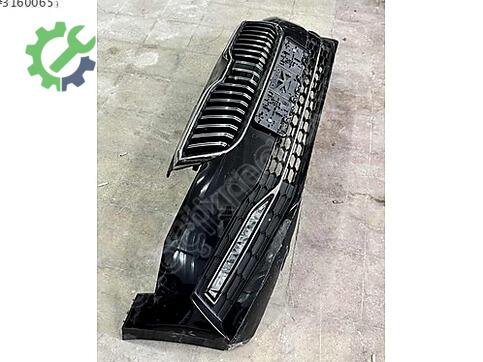 Skoda Superb Tampon Izgara Çıtası çıkma parça
