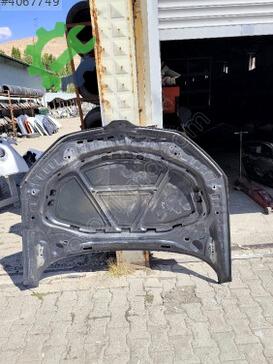Skoda Superb Kaput çıkma parça