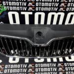 Çıkma Orijinal Ön Panjur Skoda Superb 2015 2015-17