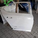 Skoda süper b sağ arka kapı 2018 2024 arası