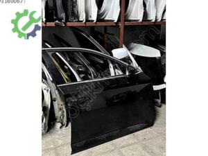 Skoda Super B Sağ Ön Kapı Hatasız Çıkma Orijinal