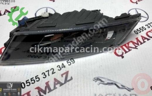 Skoda Superb Sağ Sis Farı çıkma parça