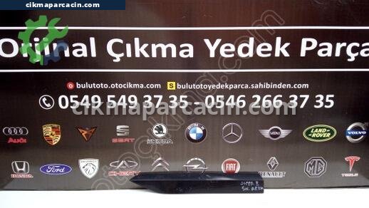 Skoda Superb Kapı Çıtası çıkma parça