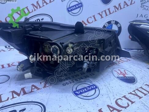 Skoda Superb LED Far çıkma parça