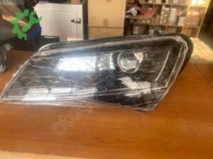 Skoda süper b sol ön far çıkma