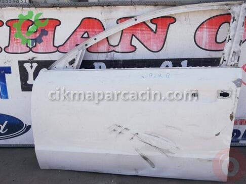 Skoda Superb Sol Ön Kapı çıkma parça