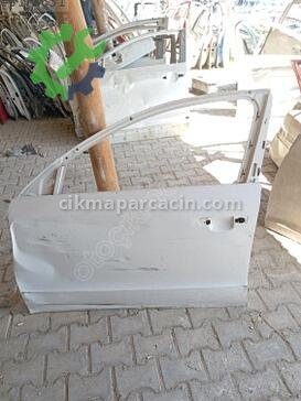 Skoda Superb Sol Ön Kapı çıkma parça