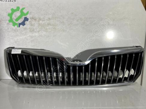 Skoda Superb Ön Panjur çıkma parça