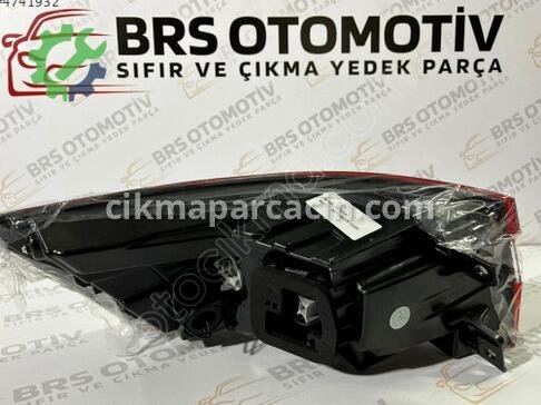 Skoda Superb Sağ Arka Stop 3V5945208 çıkma parça