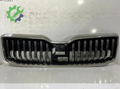 Skoda Superb Ön Panjur çıkma parça