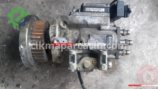 Skoda Superb Yakıt Pompası 059130106J çıkma parça