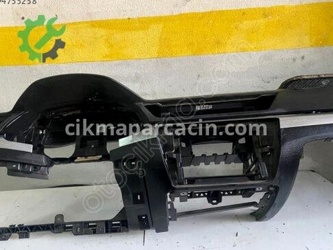 Skoda Superb Torpido çıkma parça