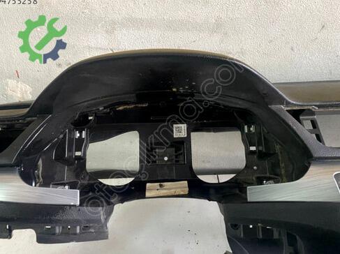 Skoda Superb Torpido çıkma parça