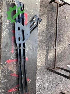 Volkswagen Golf Sol Ön Kapı 5M0831505B çıkma parça
