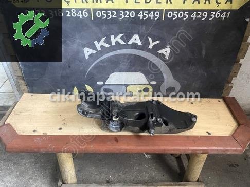 Mitsubishi Space Star Motor Braketi 8200115762 çıkma parça