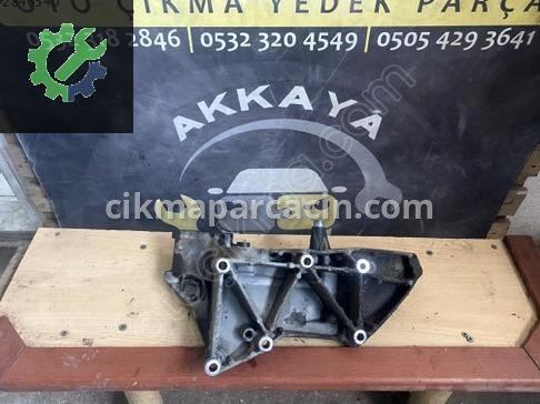 Mitsubishi Space Star Motor Braketi 8200115762 çıkma parça