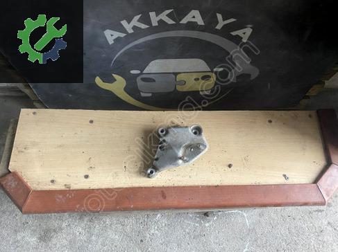 Mitsubishi Space Star Kulak 30611139 çıkma parça