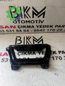 SsangYong Musso 2000 – 2026 Çıkma Sis Farı Çerçevesi