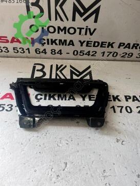 SsangYong Musso Sis Farı Çerçevesi çıkma parça