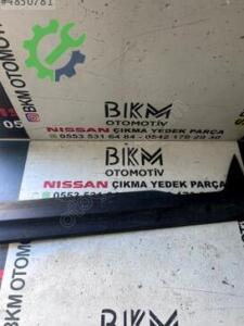 Çıkma SsangYong Musso Kapı Çıtası