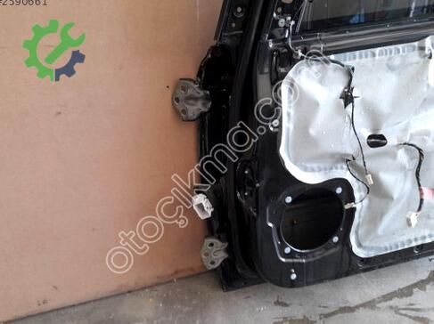 SsangYong Kyron Sağ Ön Kapı çıkma parça
