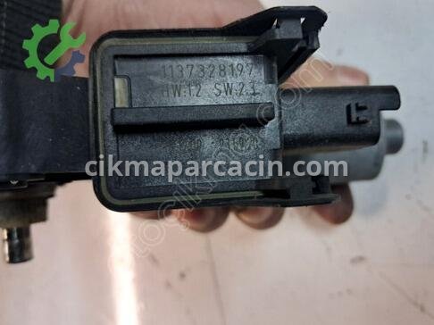 SsangYong Kyron Sol Ön Cam Krikosu çıkma parça