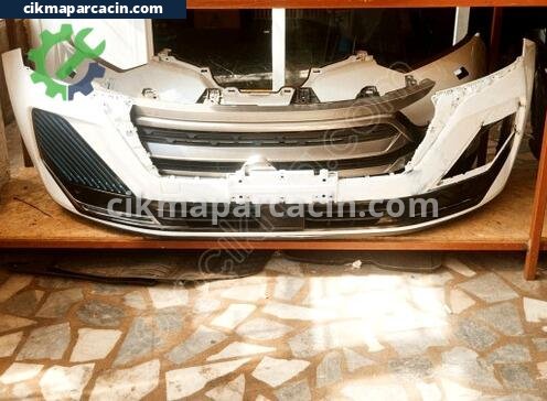 SsangYong Musso Ön Tampon çıkma parça