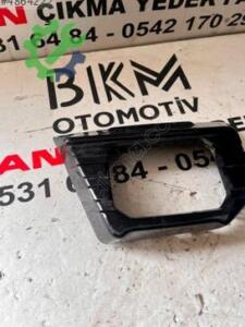 Sol Sis Farı Çerçevesi SsangYong Torres 2000 – 2026 Çıkma (2. Adet)