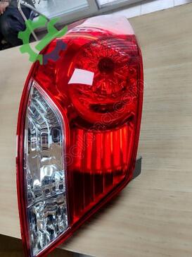 Hyundai Accent Stop Lambası 92401-1R020 çıkma parça