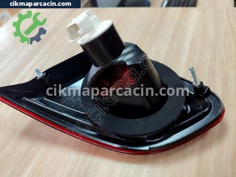 Nissan Qashqai Sağ Arka Stop çıkma parça