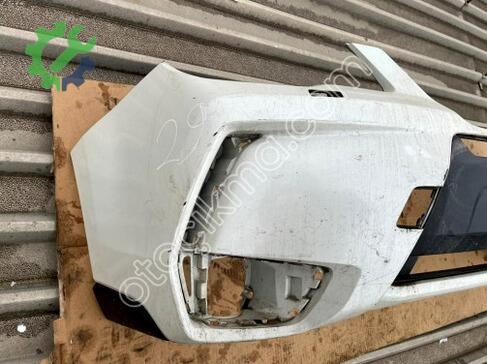 Subaru Forester Ön Tampon çıkma parça