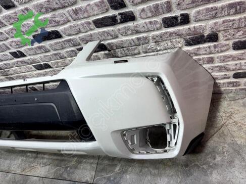 Subaru Forester Ön Tampon 57704SG021 çıkma parça