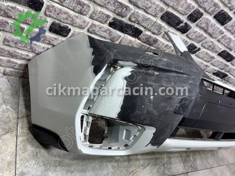 Subaru Forester Ön Tampon 57704SG021 çıkma parça